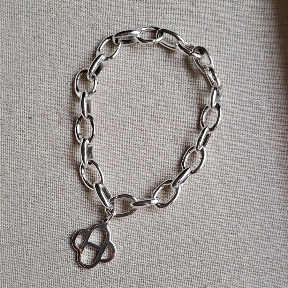 Stella & Dot Signature Link Charm Bracelet